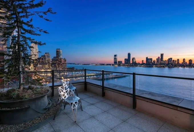 Lợi thế ở kết hợp đầu tư cho thuê căn hộ ven sông Hàn